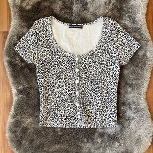 Brandy Melville Zelly Top
